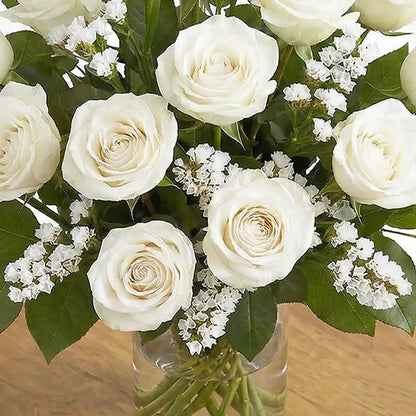 12 White Roses